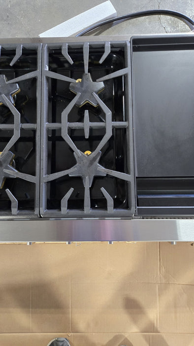 Thermador PCG486WD Professional Series  48" Gas Rangetop with Griddle Warranty!!