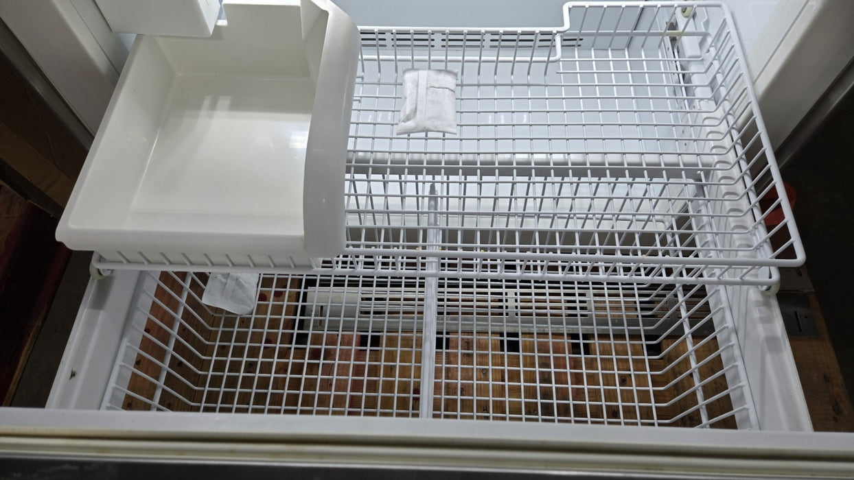 Viking VCBB5363ERSS Built-in Fridge W/ Bottom Freezer 5 Year Warranty Included!!