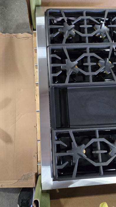 Thermador PCG486WD Professional Series  48" Gas Rangetop with Griddle Warranty!!