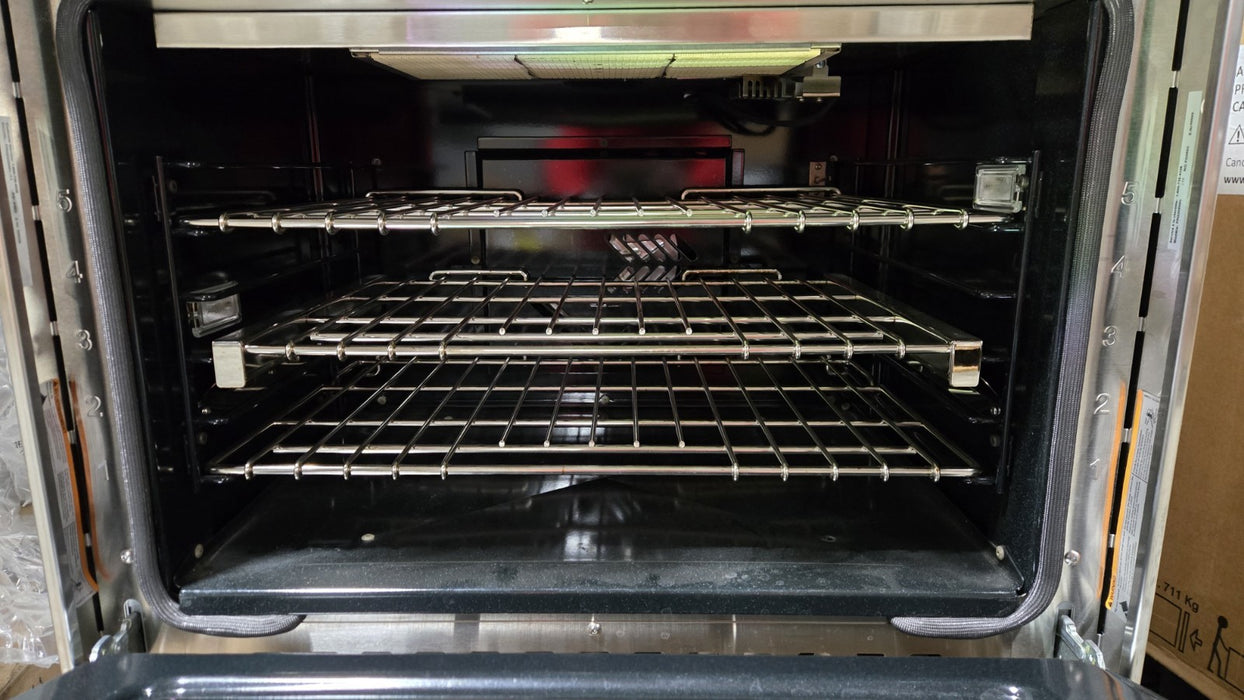 Thermador PRG305WH 30'' Pro-Style Convection Gas Range 4 Year Warranty Included!