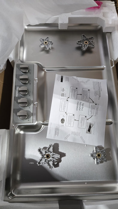 Thermador Masterpiece Series SGSXP365TS 36 Inch Gas Cooktop