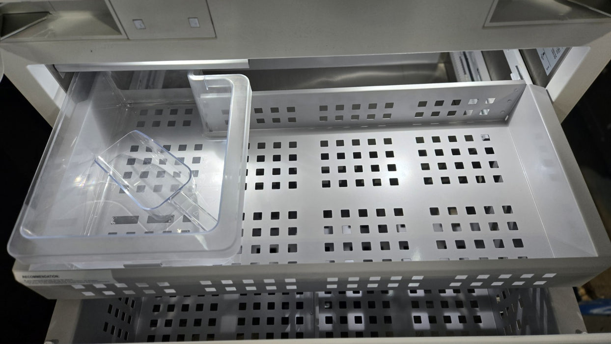 Thermador T36BT915NS 36" Built-In French Door Masterpiece Handle Refrigerator