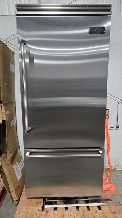 Viking VCBB5363ERSS Built-in Fridge W/ Bottom Freezer 5 Year Warranty Included!!