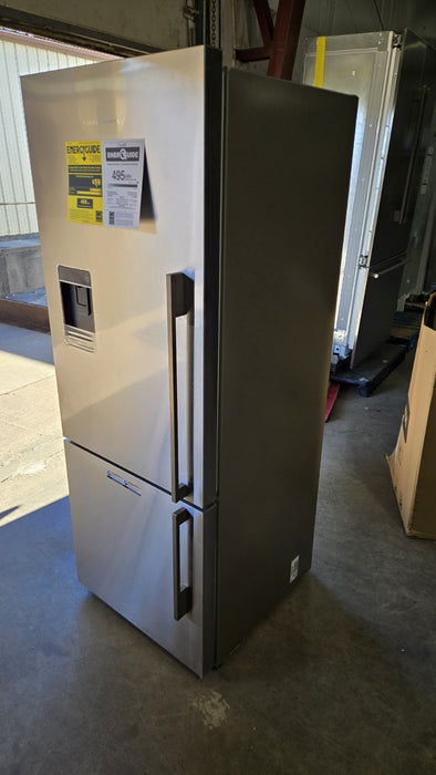 Fisher Paykel RF135BDLUX4N 25" Stainless Fridge - Bottom Freezer w/ Ice & Water 