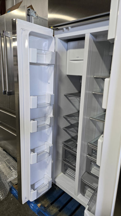 Monogram 42" Built-in Side by Side Refrigerator and Handle Kit - ZISS420NNSS